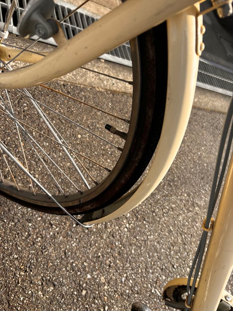 引き取り　ブリヂストン　自転車　本体　カジュナ　ベージュ