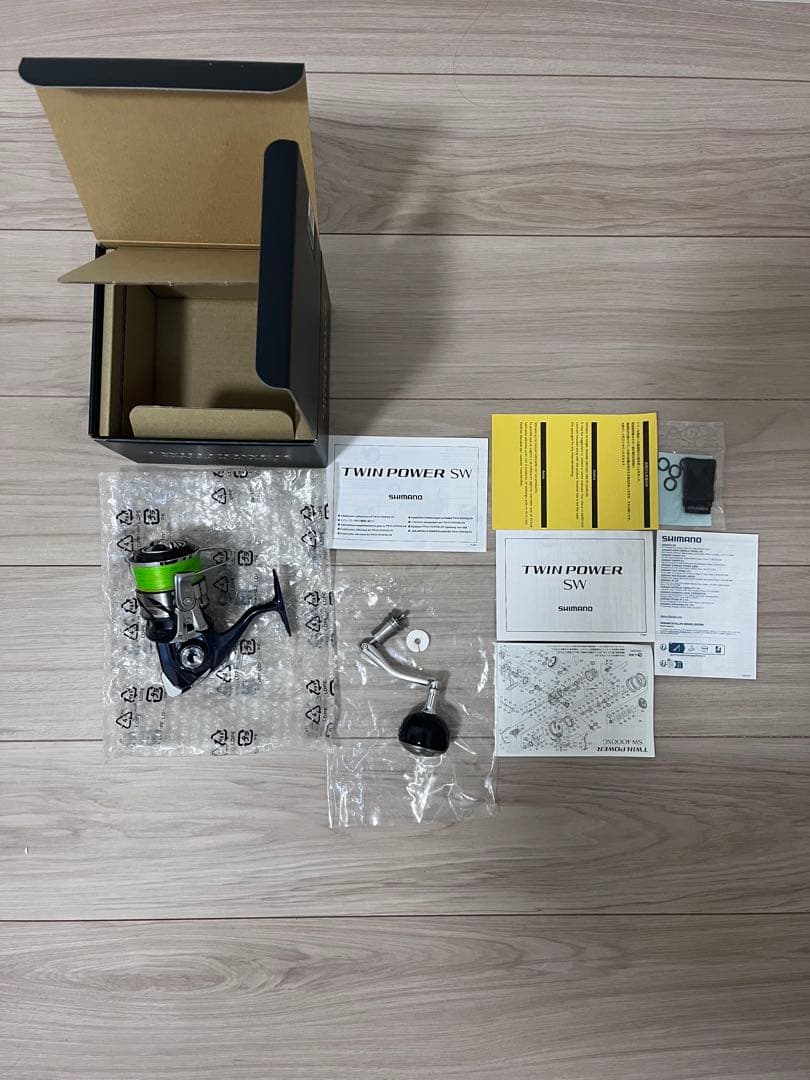 21ツインパワーSW6000ＸＧ美品　シマノピットブル8 300m2号未使用付