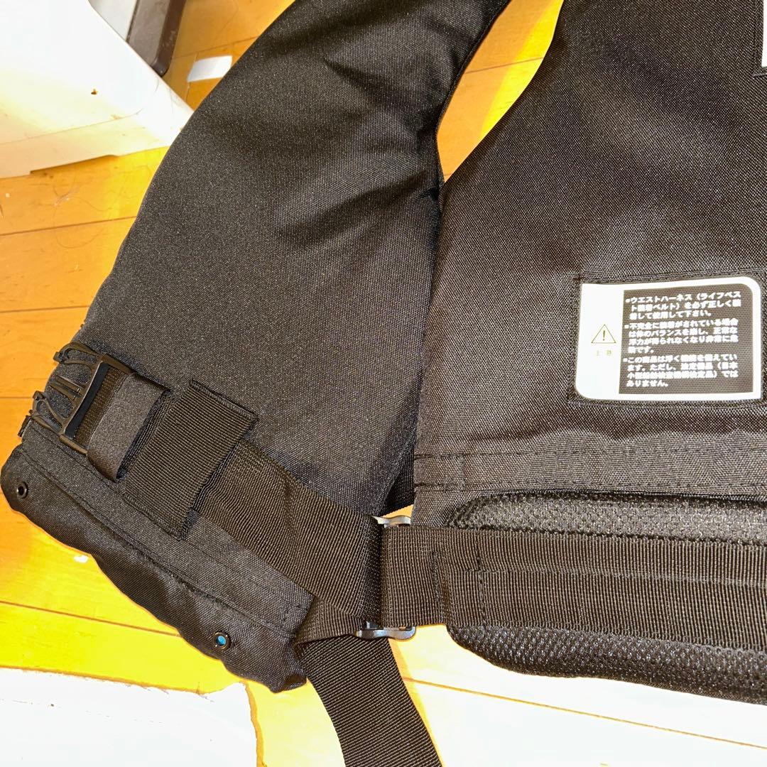 マズメ　コンタクトライフジャケット