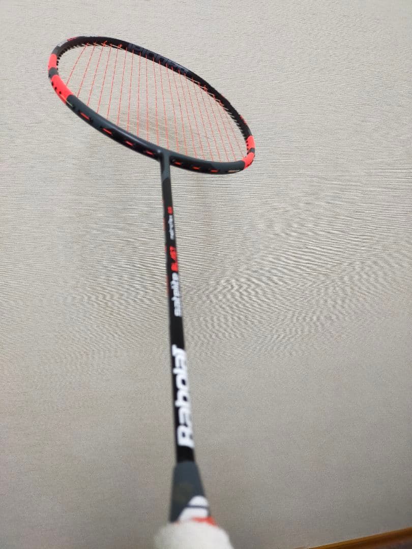 値下げBabolatバドミントンラケット SatelliteBLASTケース付き