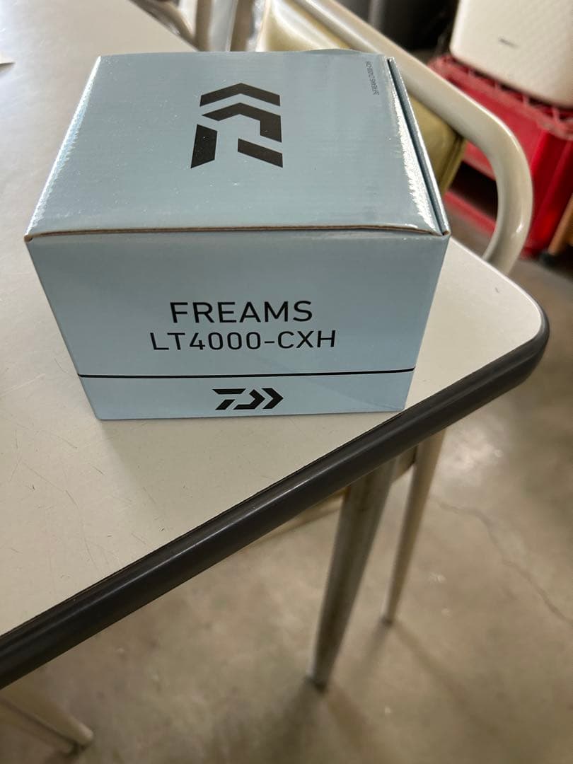 DAIWA FREAMS LT4000-CXH スピニングリール