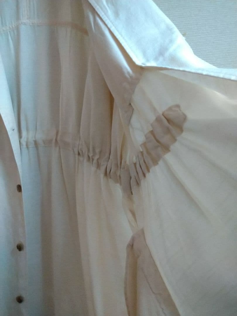 Dignite collier　アイボリー 長袖シャツワンピース