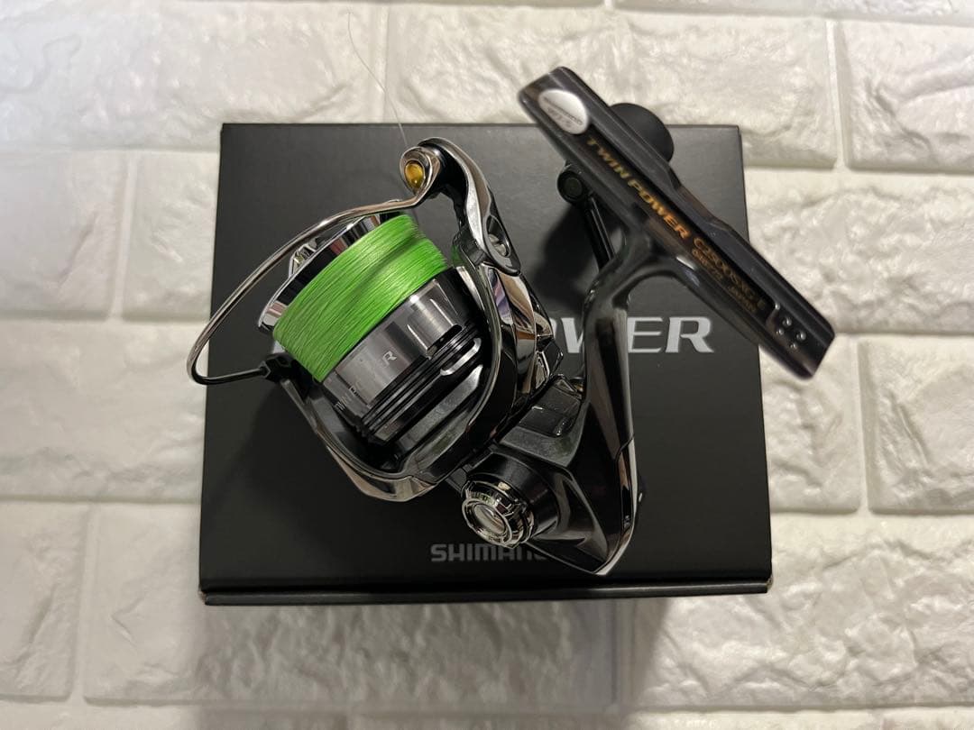 【超美品】SHIMANOシマノ24ツインパワーC2500SXG