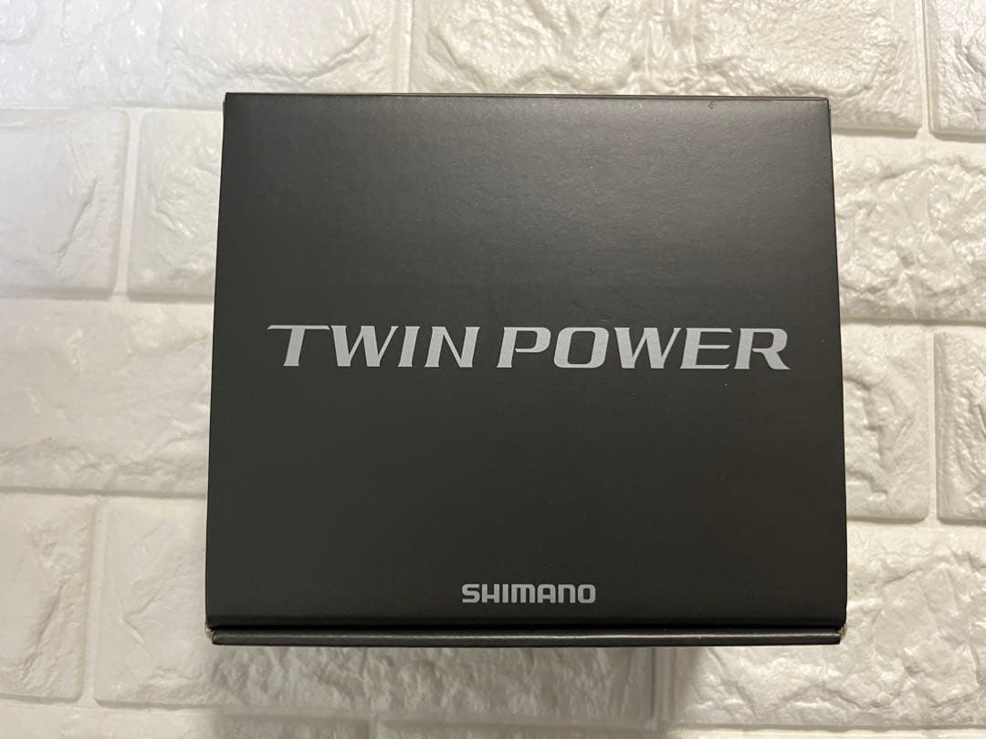 【超美品】SHIMANOシマノ24ツインパワーC2500SXG