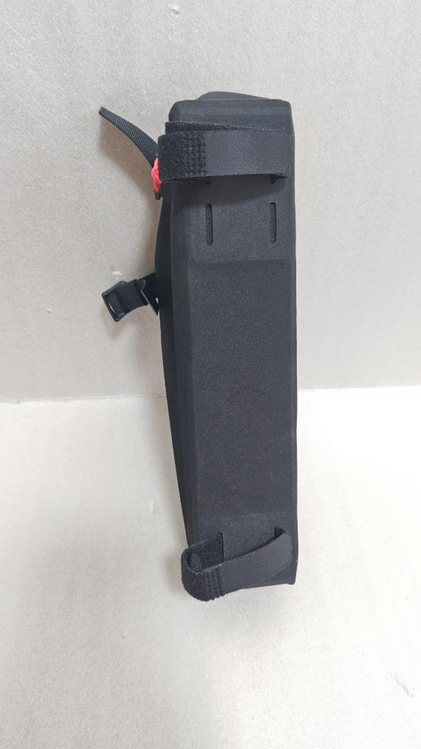 【ネサゲ】アピデュラ x キャニオン　フレームバッグ 黒