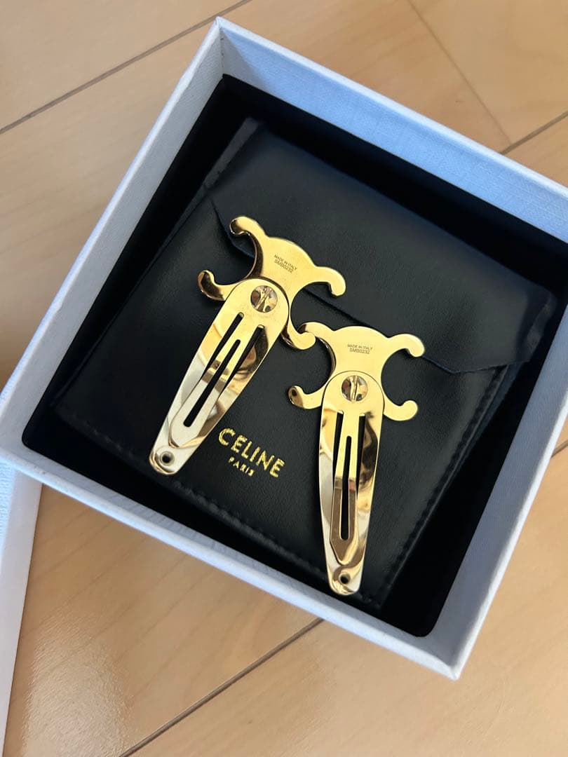 CELINE スナップ　ヘアクリップ/ゴールドフィニッシュ