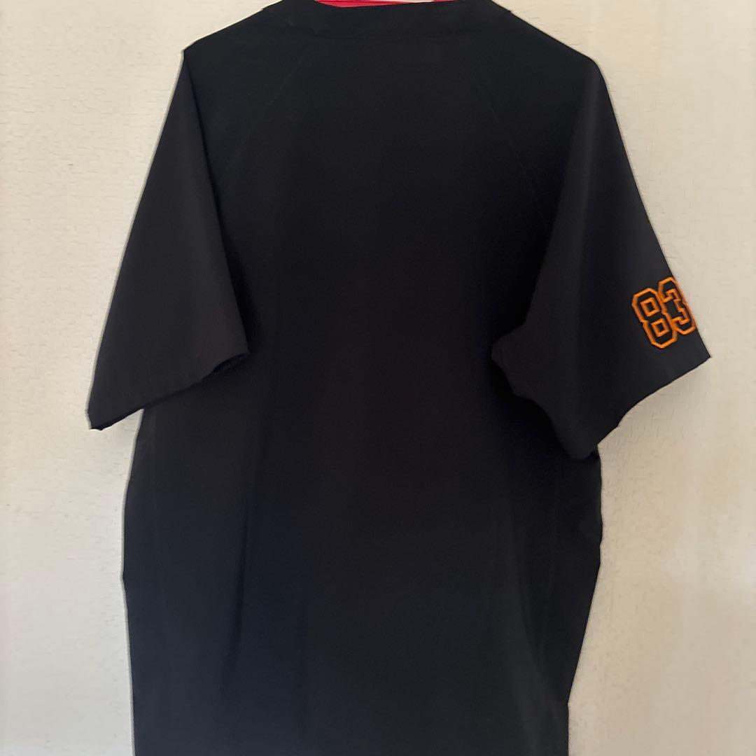 読売ジャイアンツナイキ ブラック ジャケット練習着