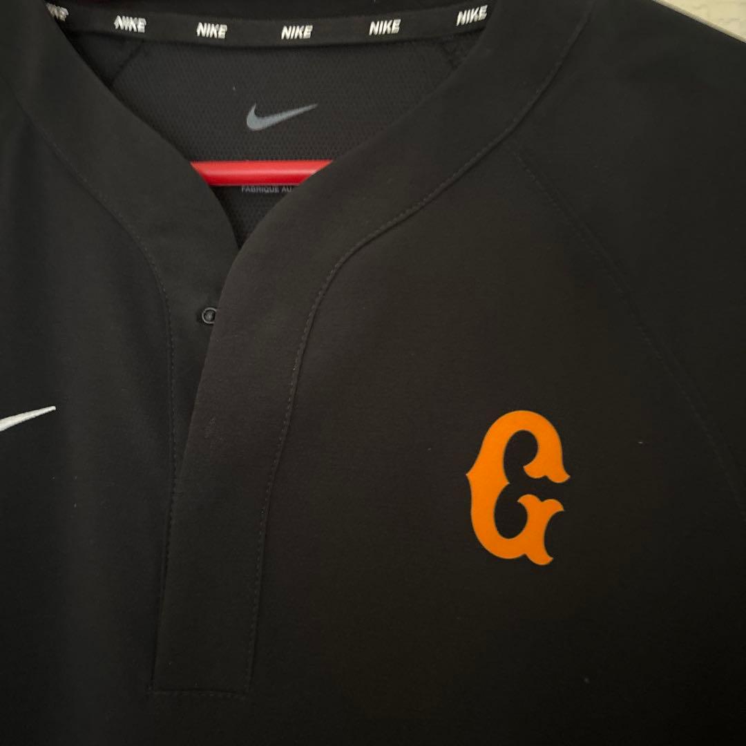 読売ジャイアンツナイキ ブラック ジャケット練習着