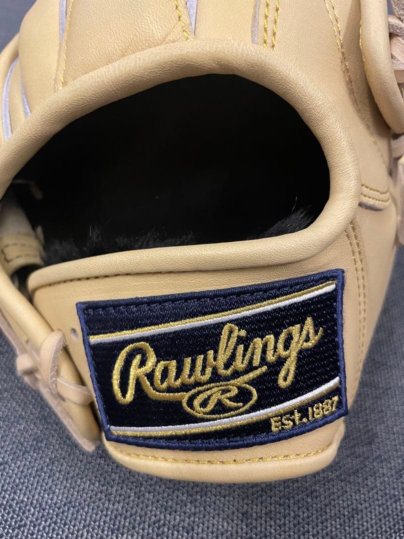 かっこいい！　野球 硬式グローブ 一般用　大人　右投げ　グラブ　オールラウンド