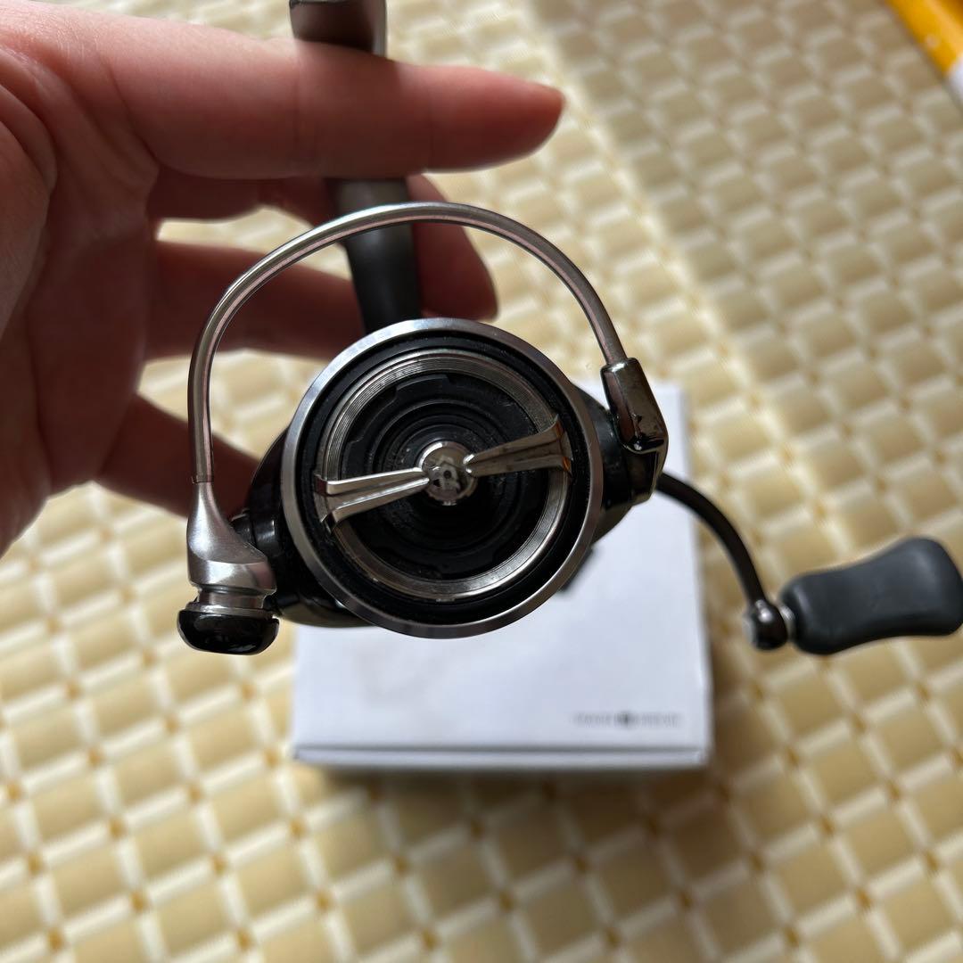 Daiwa CALDIA 2000S-XH スピニングリール