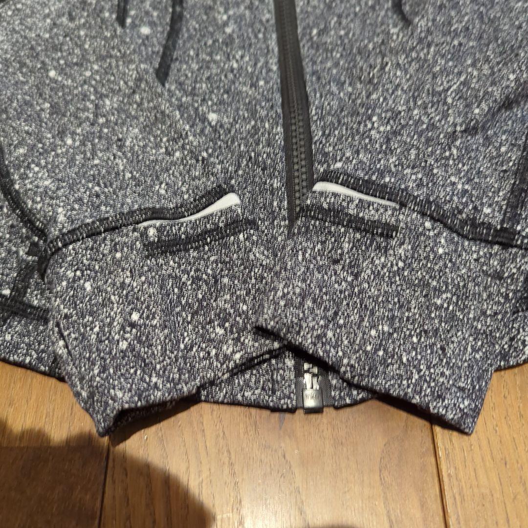 専用　ルルレモン 長袖　ジャケット　シャツ 　ロンT