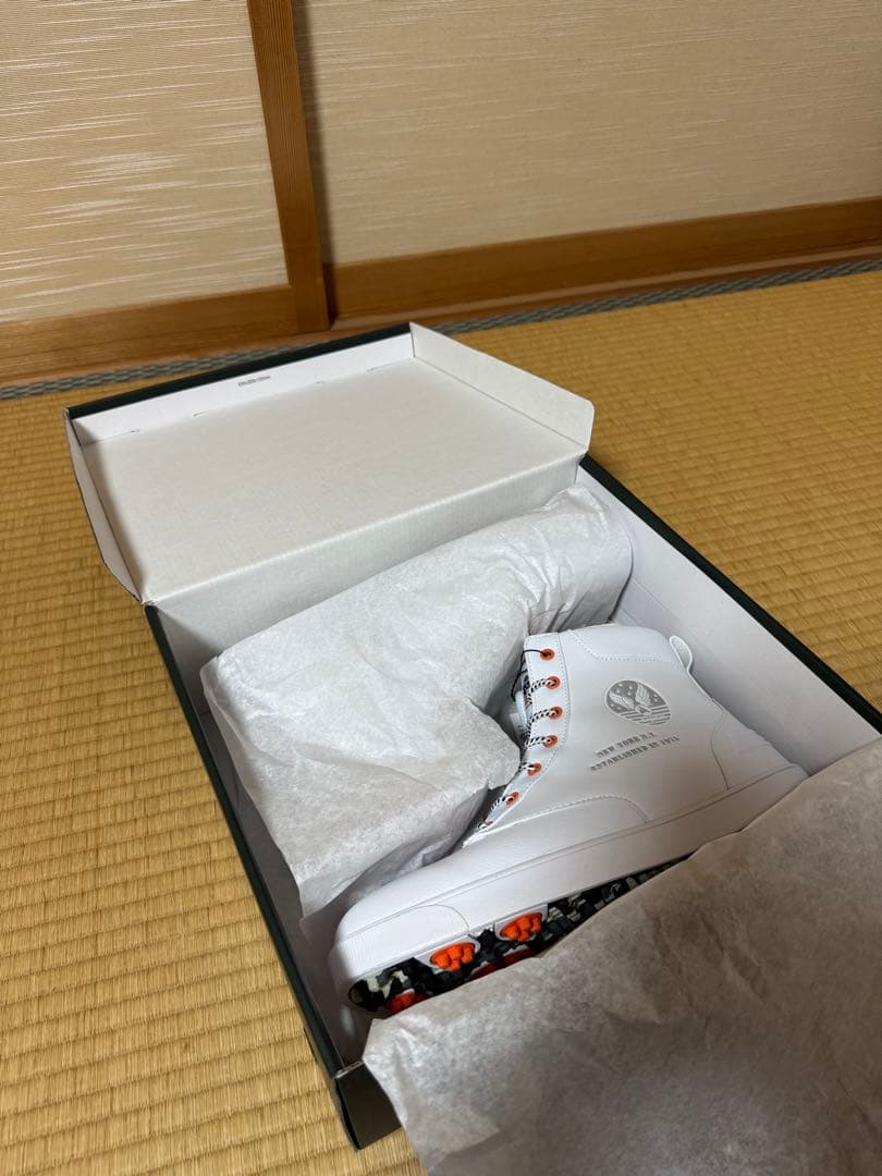 【新品未使用】AVIREX GOLF ハイカットシューズ ホワイト