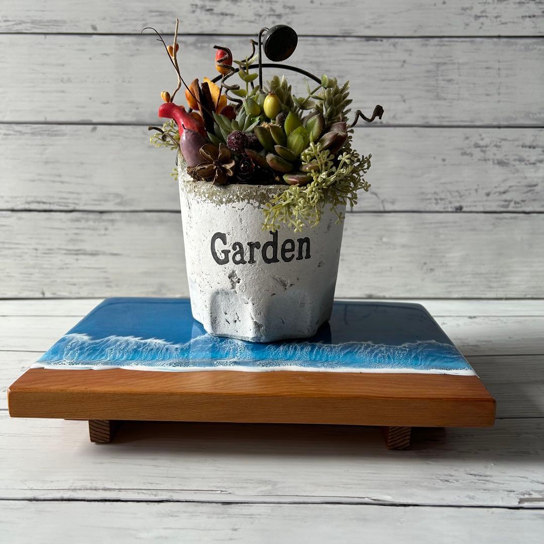 レジン花瓶台　木製花瓶台　花台　飾り台　フラワースタンド　ディスプレイ台　天然木