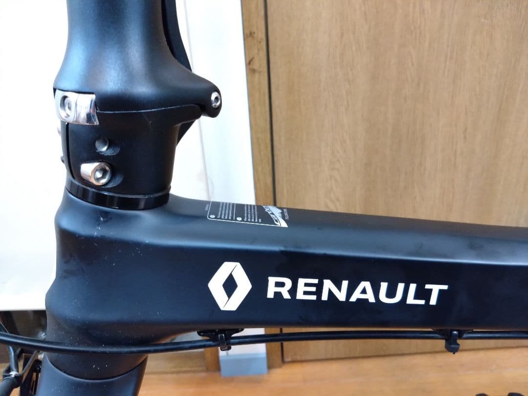 RENAULT　ルノー　Carbon 6　カーボン 6　神奈川　超軽量？