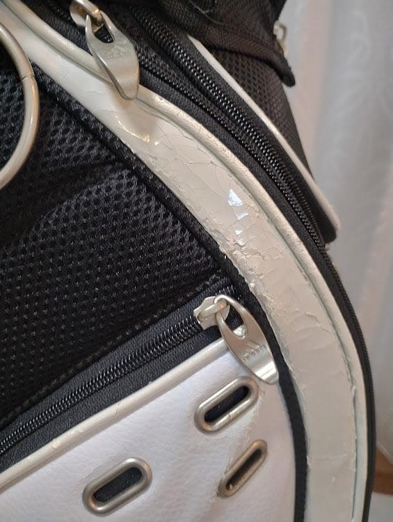 ★コースデビューOK★　adidas ゴルフバッグとクラブセット