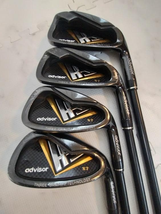 ★コースデビューOK★　adidas ゴルフバッグとクラブセット