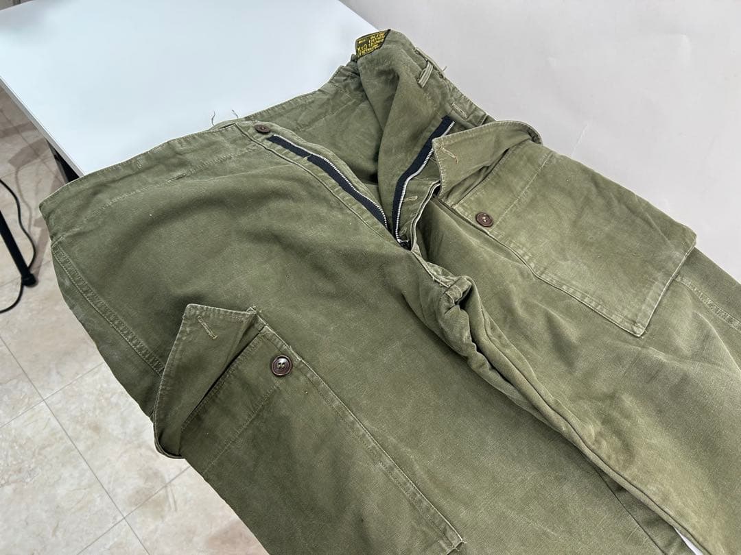 オランダ軍　ダブルフェイスフィールドカーゴパンツ　中古