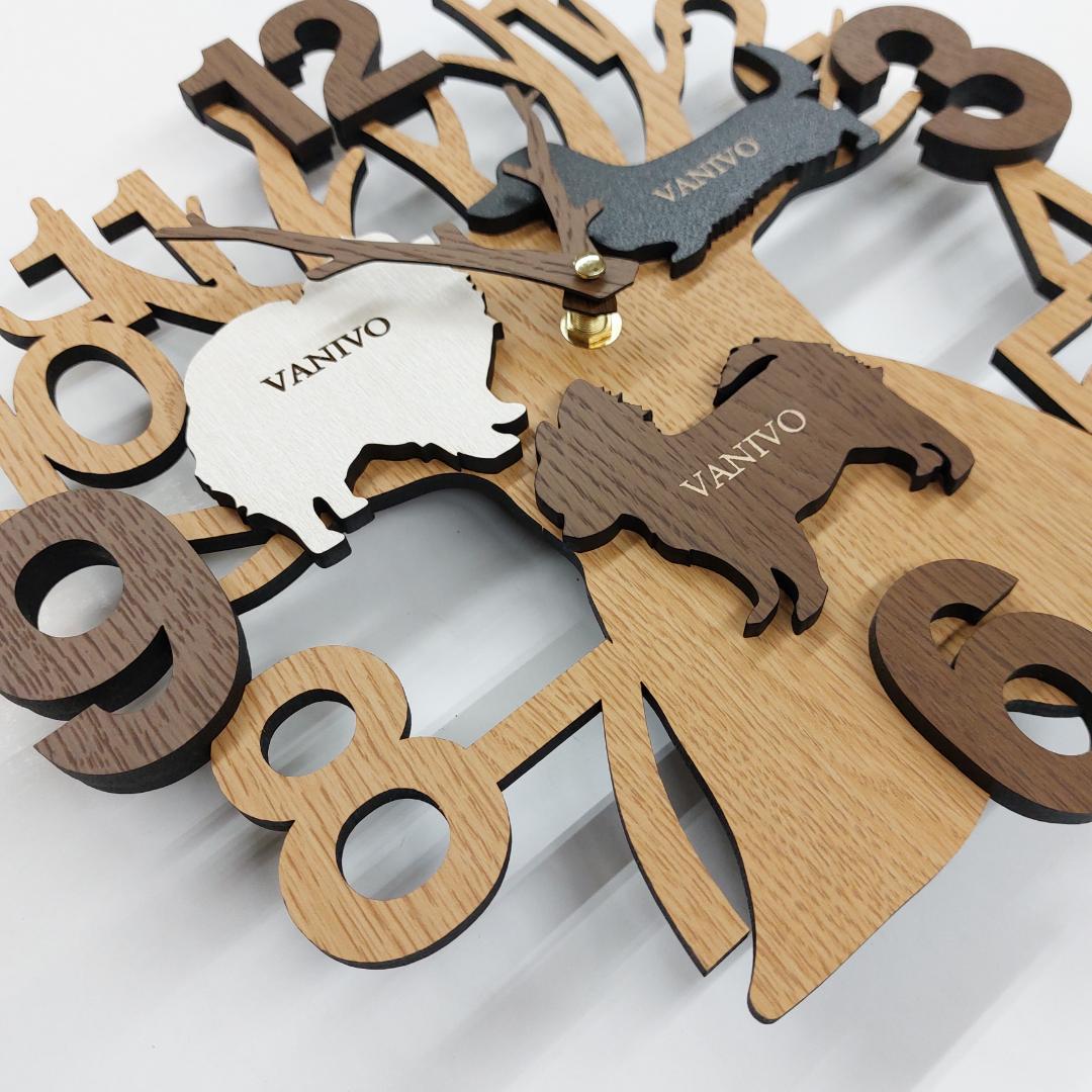 名入れ・文字入れ　木と犬・ネコ　3匹が選べます　デザイン壁掛け静音時計