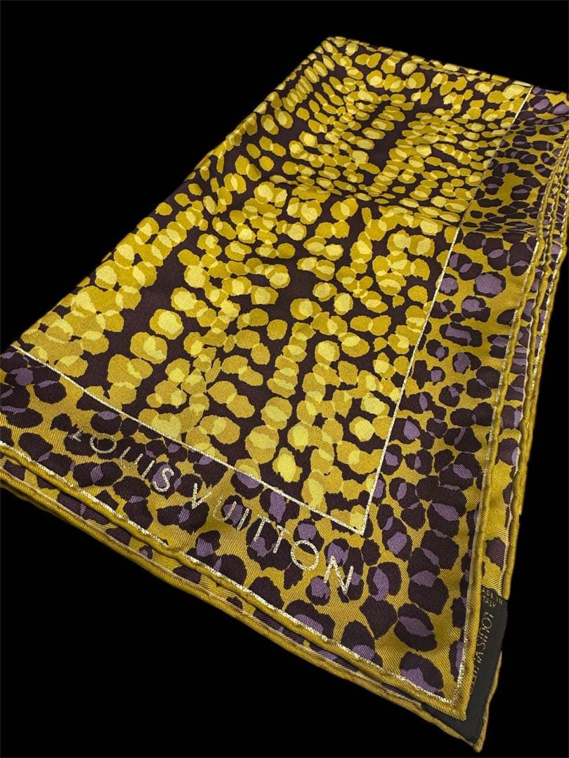 正規品ルイヴィトン　LOUIS VUITTON スカーフ　バンダナ　黄色紫系