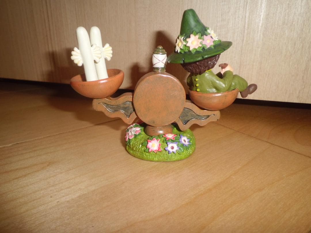 ムーミン谷 スナフキンとニョロニョロ　置時計　置き時計