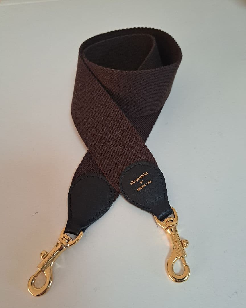 シータパランティカ　バッグストラップ　ブラウン