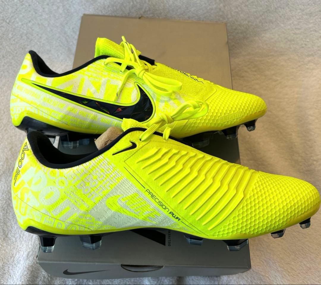 新品未使用　ナイキ　ファントム　ヴェノム　エリートFG 26センチ