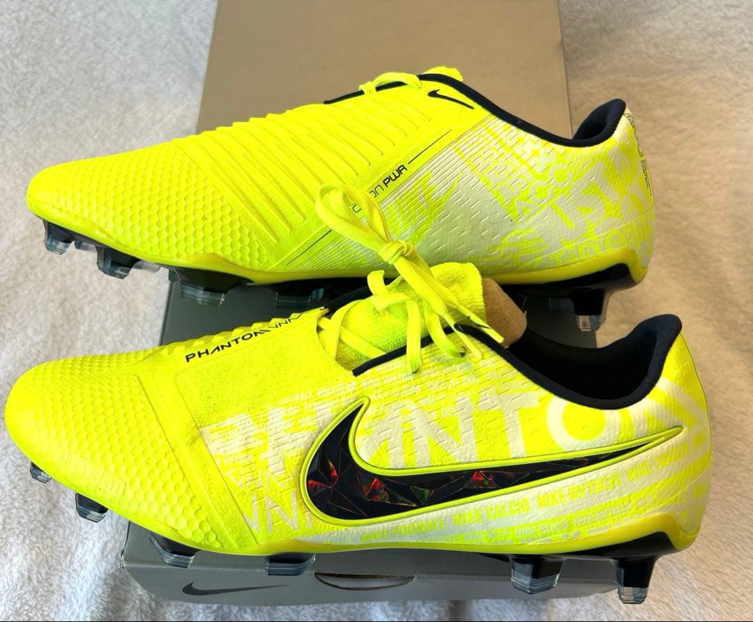 新品未使用　ナイキ　ファントム　ヴェノム　エリートFG 26センチ