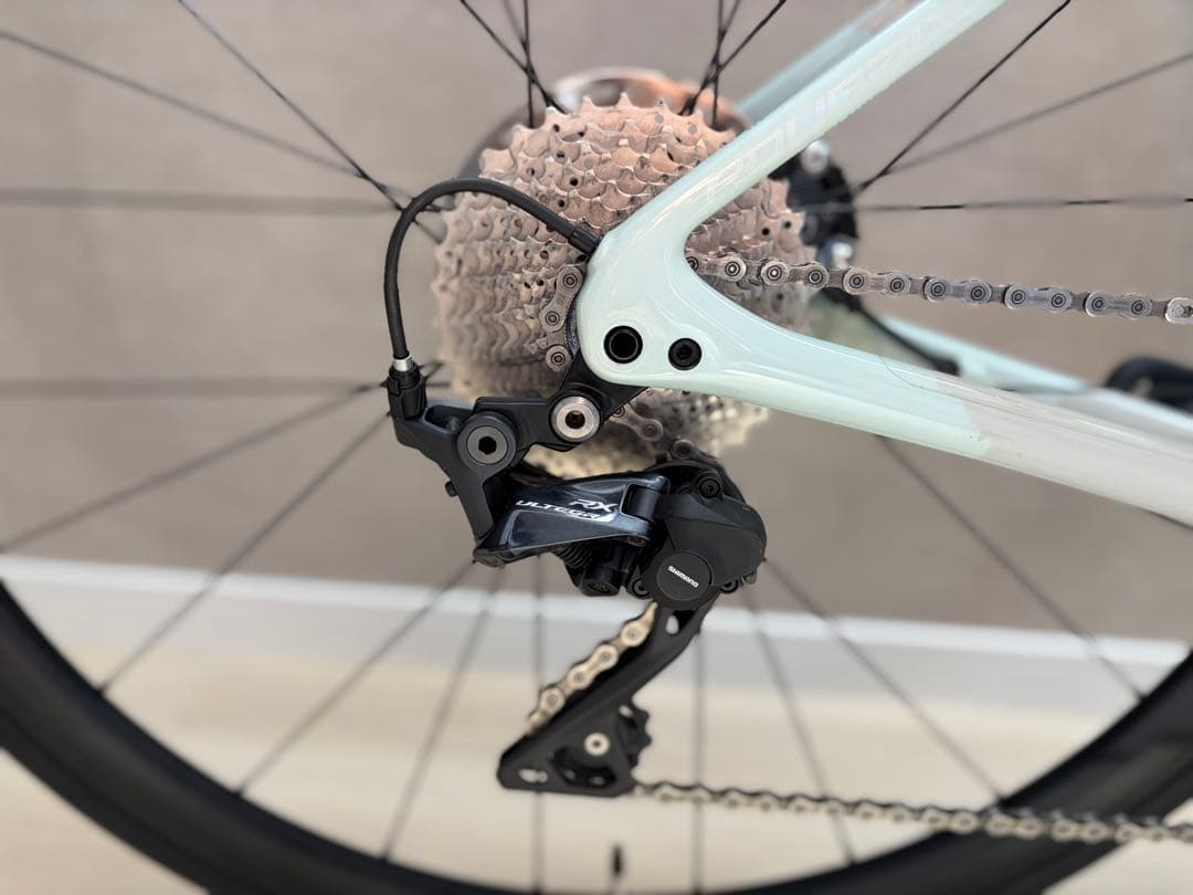 SPECIALIZED ROUBAIX COMP サイズ52