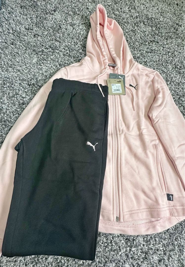 PUMA ウェメンズ CLASSIC フーテッドジャージ上下セット