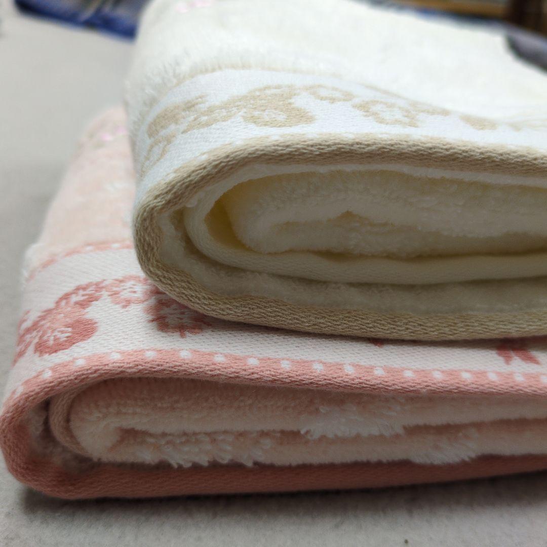 西川ウェッジウッドフェイスタオル2枚組無撚糸＋バスタオルピンク、アイボリー各一枚