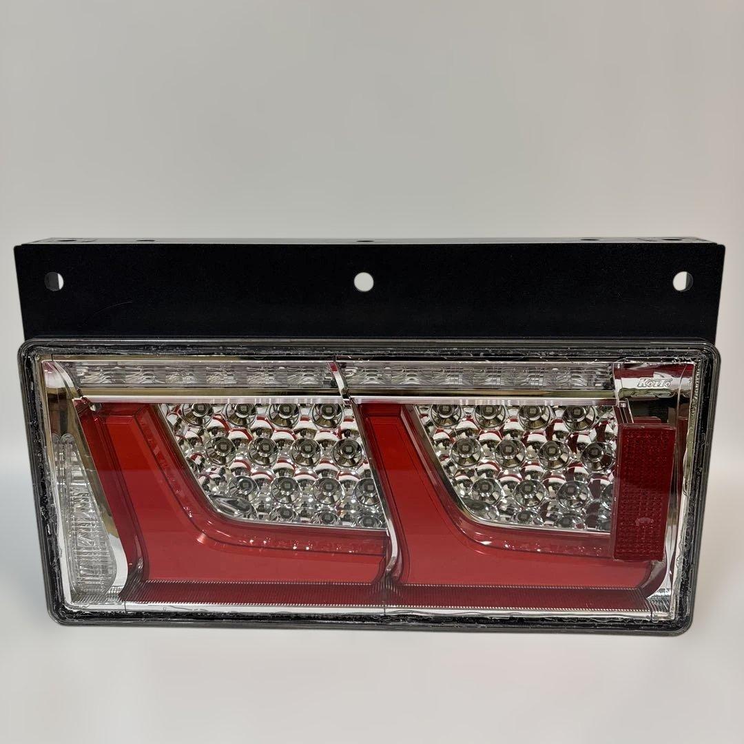 NO21 小糸　トラック用 4t 10t ノーマルタイプ（助手席側）左