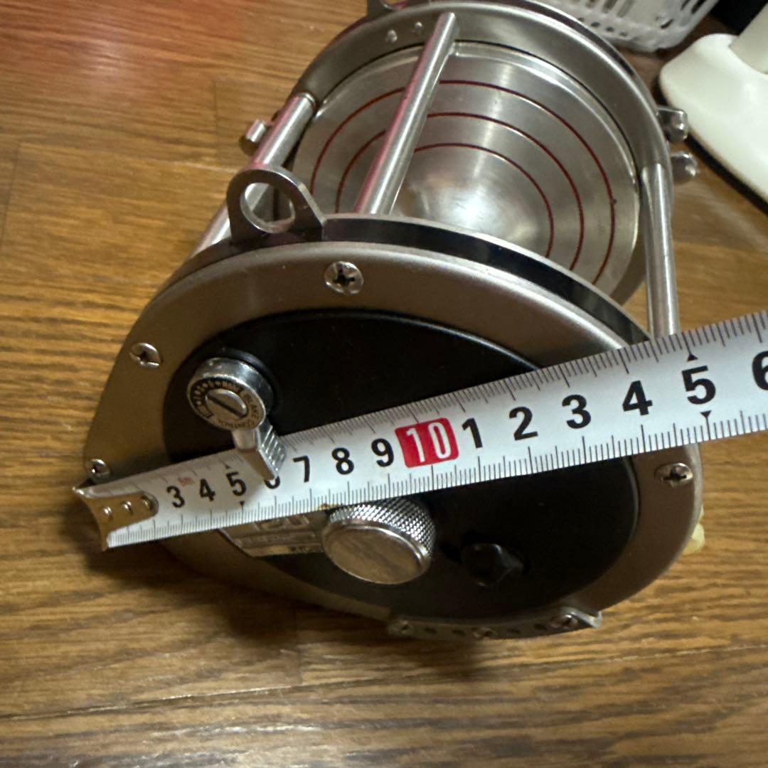 リョービ　アドベンチャー　１２０　大物用リール