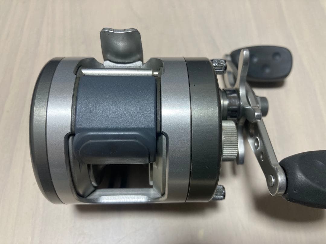 アブ　モラムSX1601Cマグ　実釣メイン機 （管理NO：102）