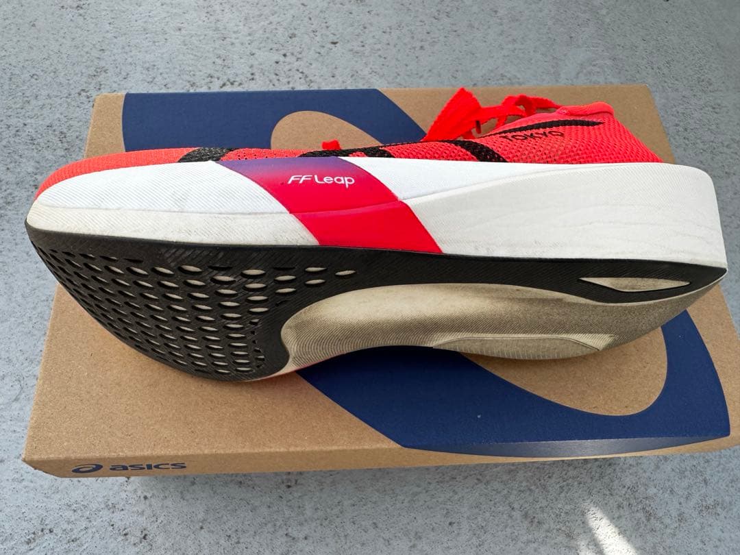 スパイク・シューズ SPEED EDGE TOKYO 26.0cm