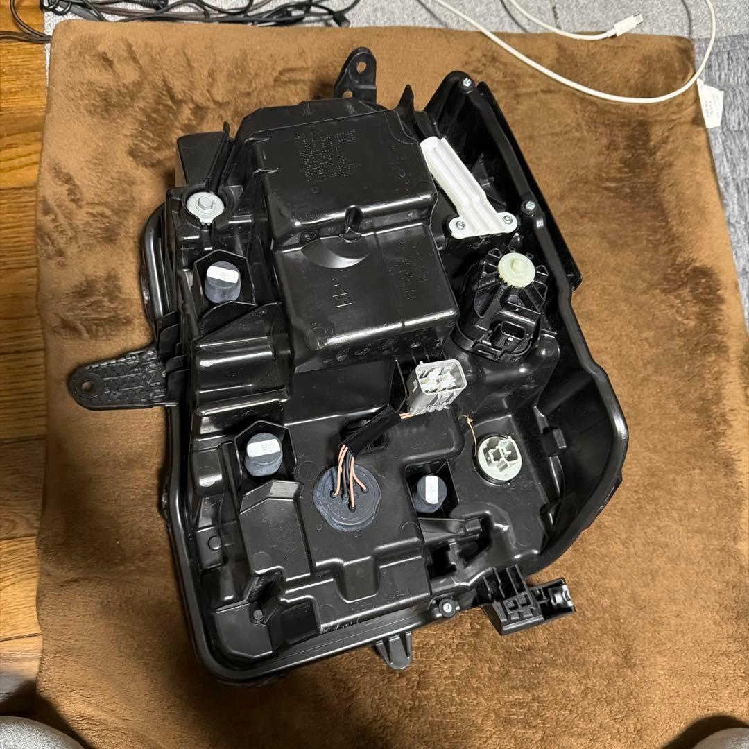 da17vエブリィ　ヘッドライト