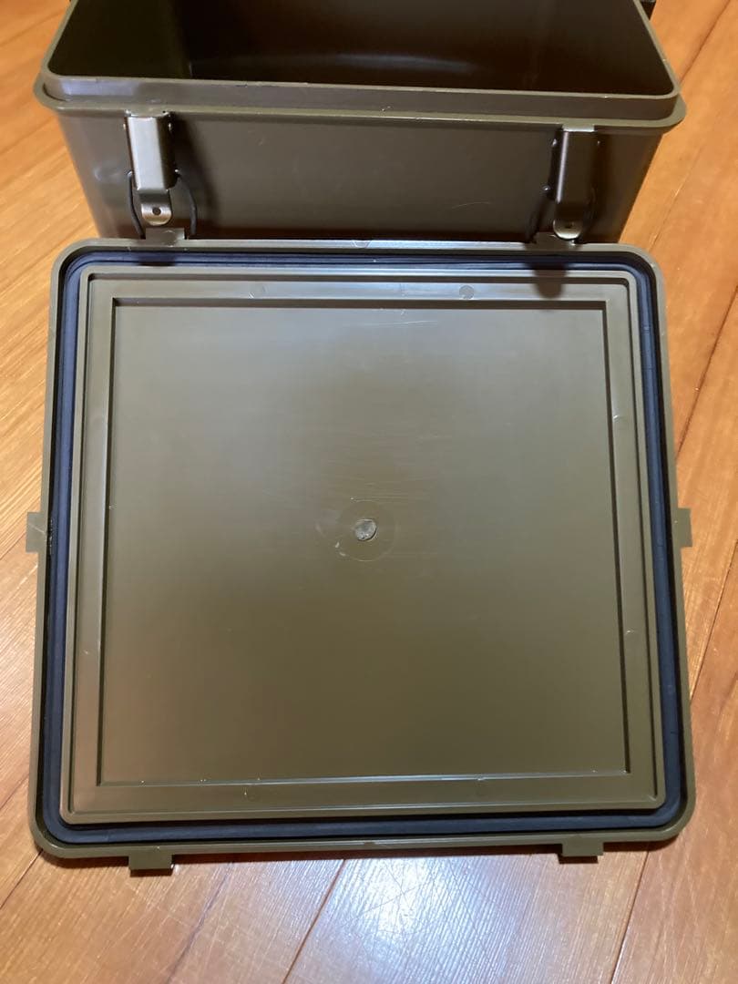 最終値下げ デッドストック 米軍 メディカルボックス アンモボックス 軍幕