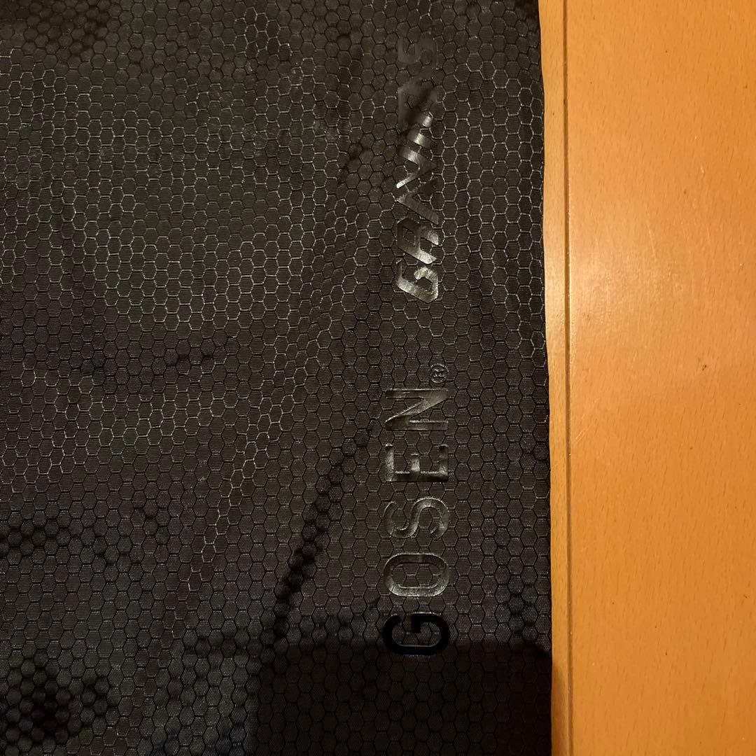 GOSENバドミントンラケット GRAVITAS