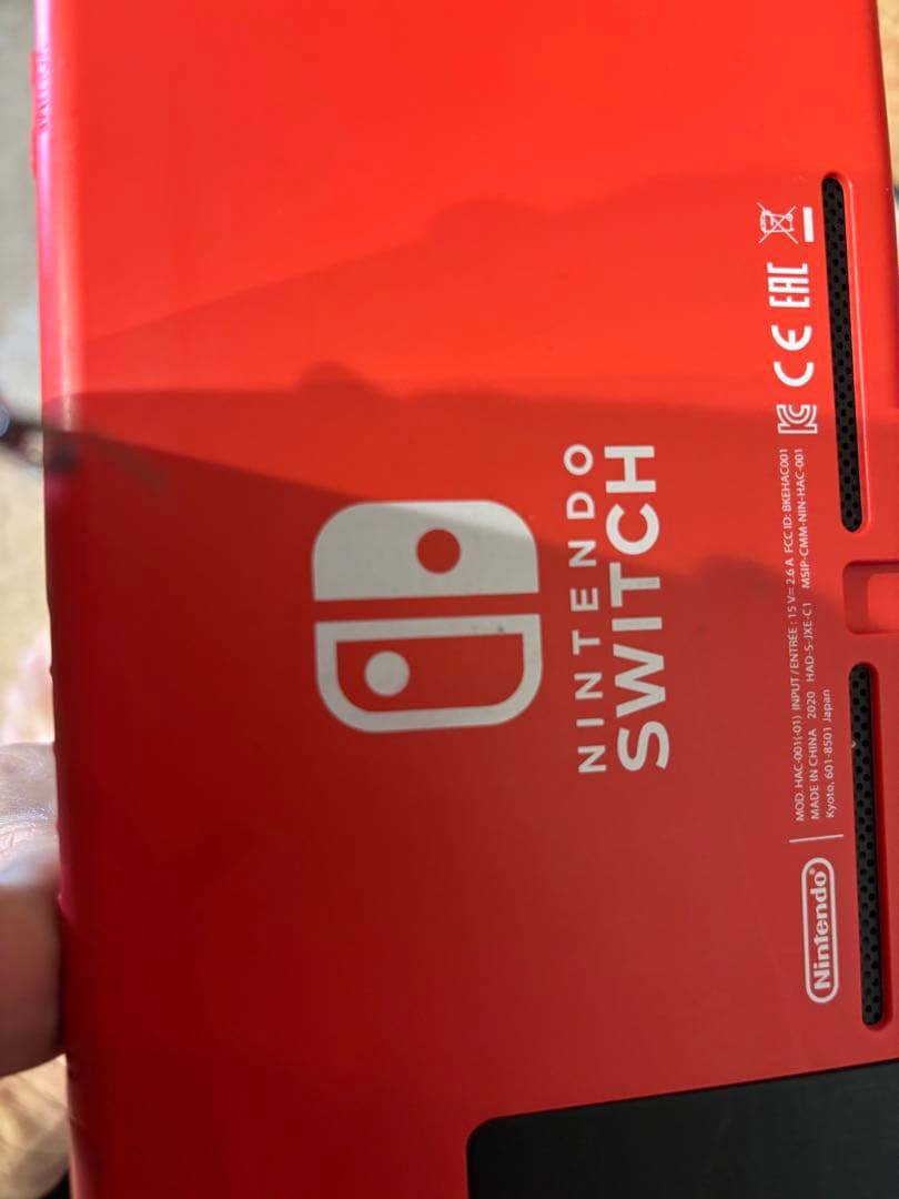 Nintendo Switch 本体 レッド ジョイコン付き　クリスマス