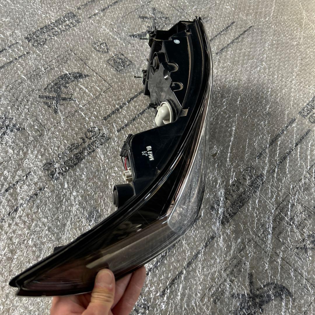 S660 テール　左　STANLEY W1845 ジャンク品