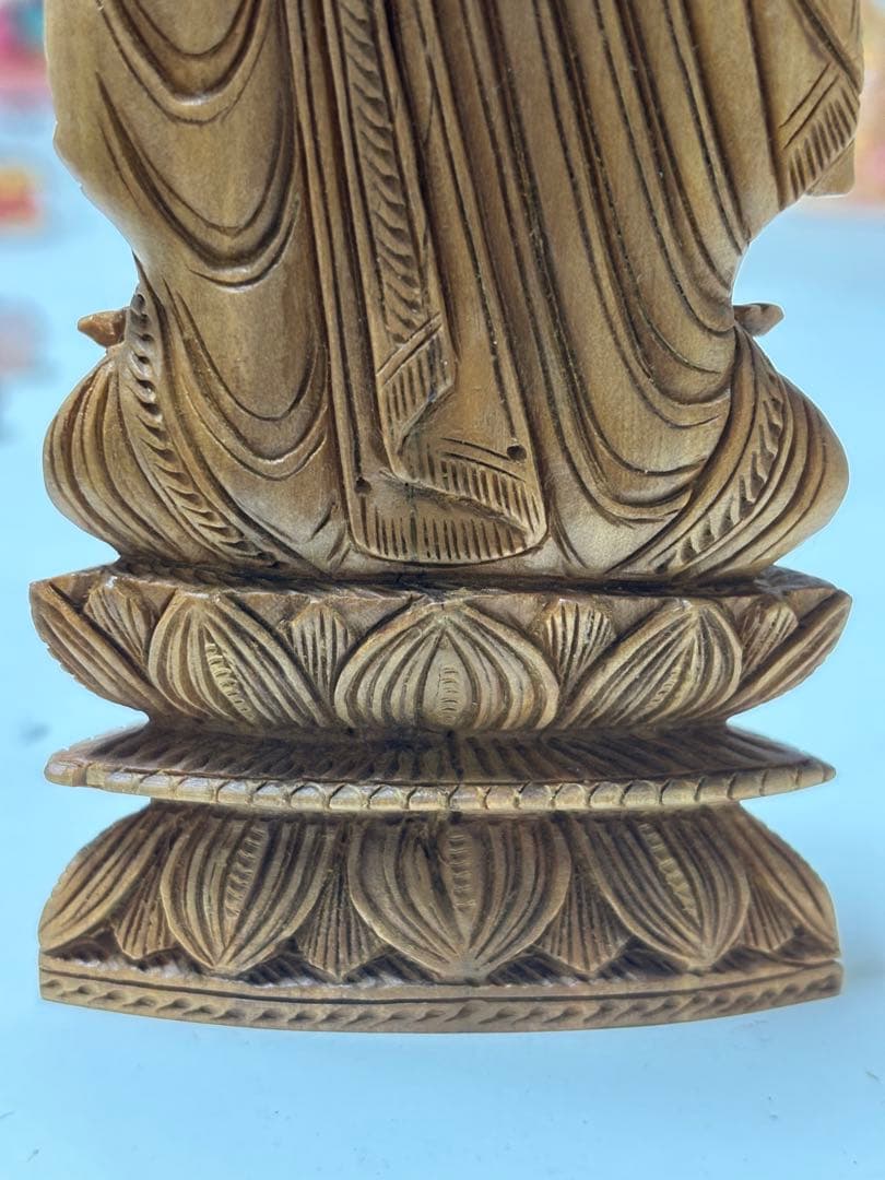 真正白檀　仏像　阿弥陀如来　彫刻　置物