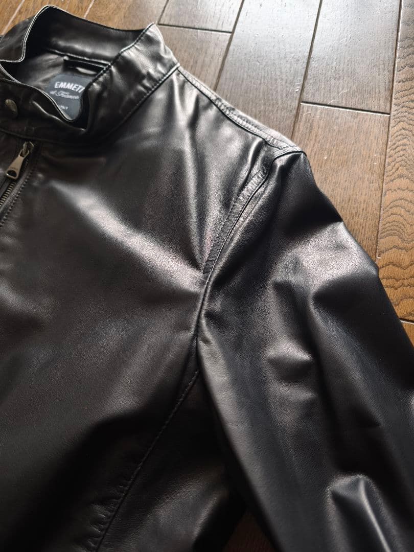 美品　EMMETI \"JURI SP LAMB SKIN\" レザーJKT 48