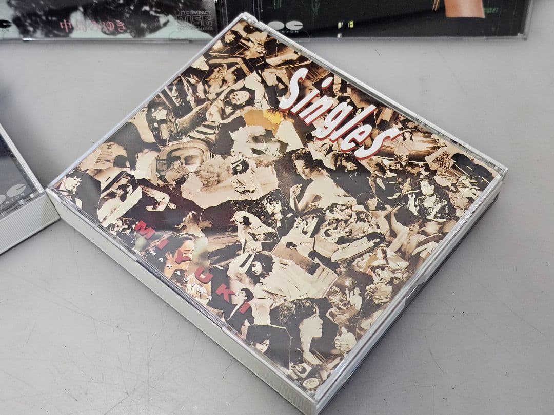 レアアイテム良好品/中島みゆきCD-BOX 1976～1983/10枚組＋9枚