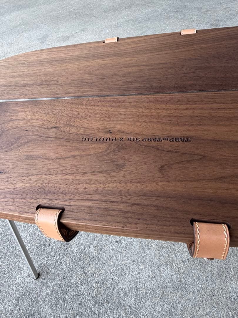 PROLOG × TARPtoTARP TOTE TABLE Walnut