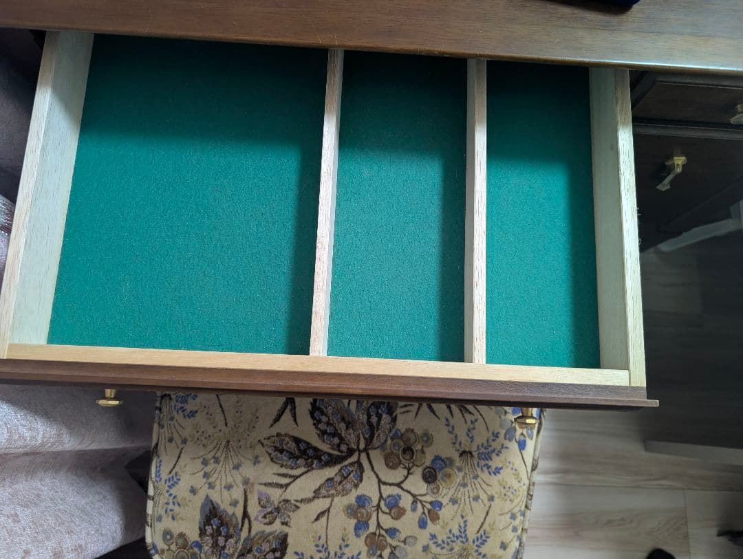 ローズ　マルニ木工　地中海シリーズ　ドレッサー