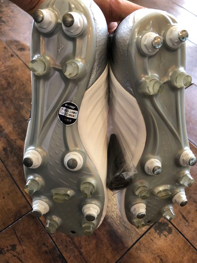 ミズノ　MIZUNO レビュラ　25cm  取替式スパイク