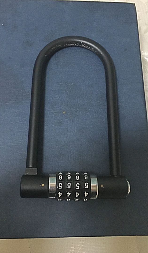 自転車鍵　チャリカギ