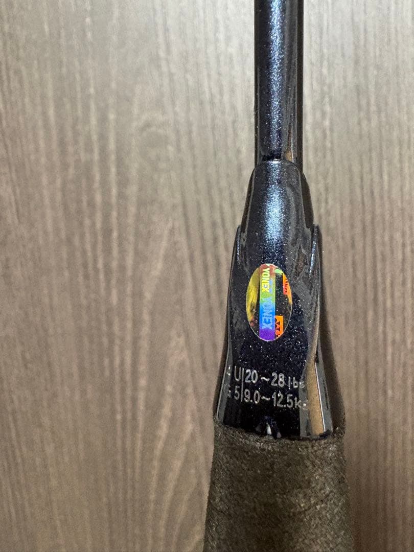 美品 YONEX ASTROX 99PRO 4UG5 ホワイトタイガー