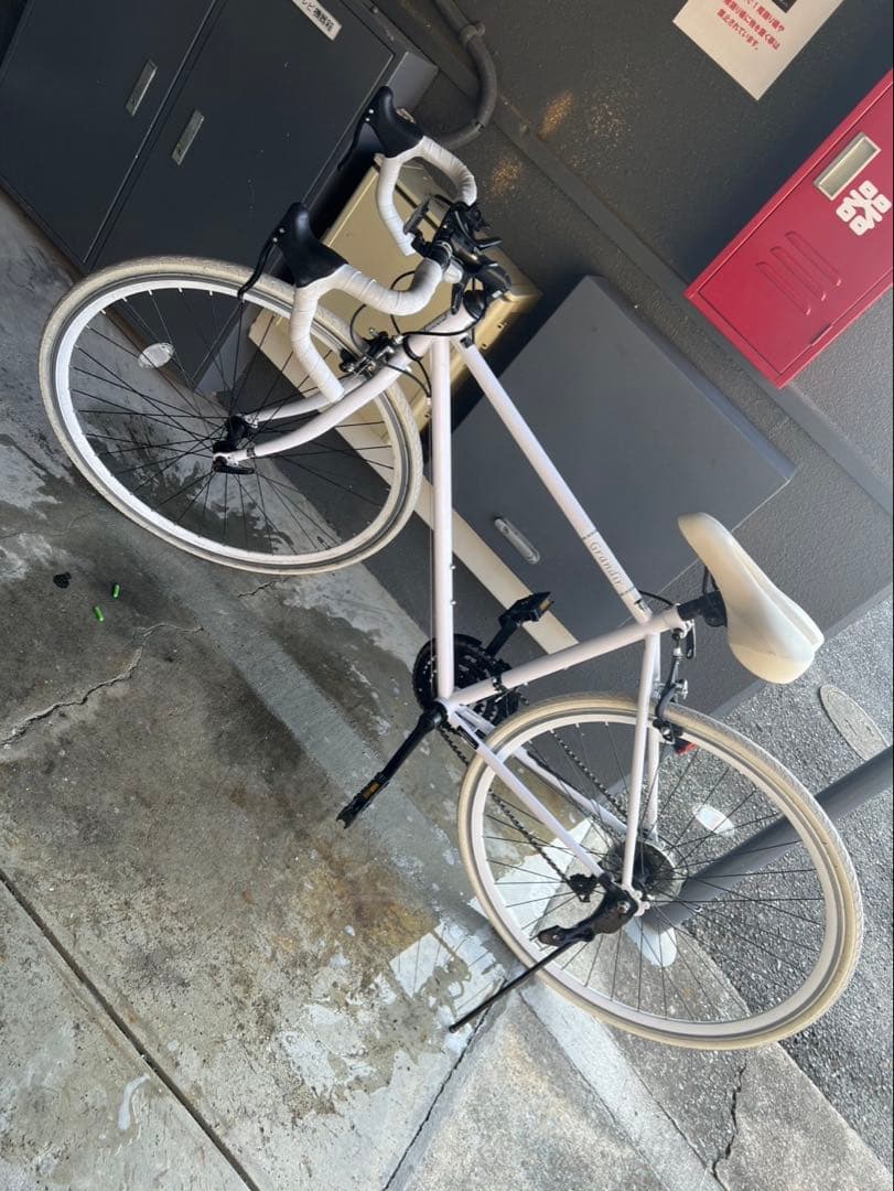 ホワイト クロスバイク