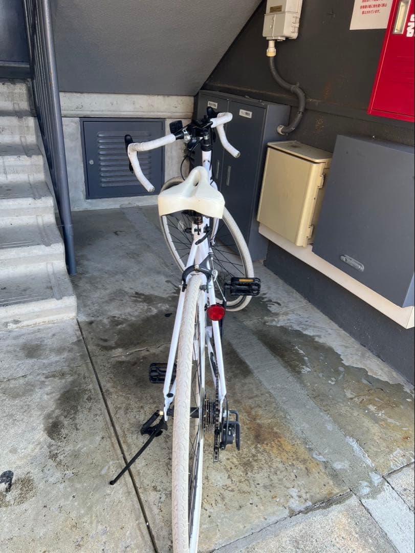 ホワイト クロスバイク
