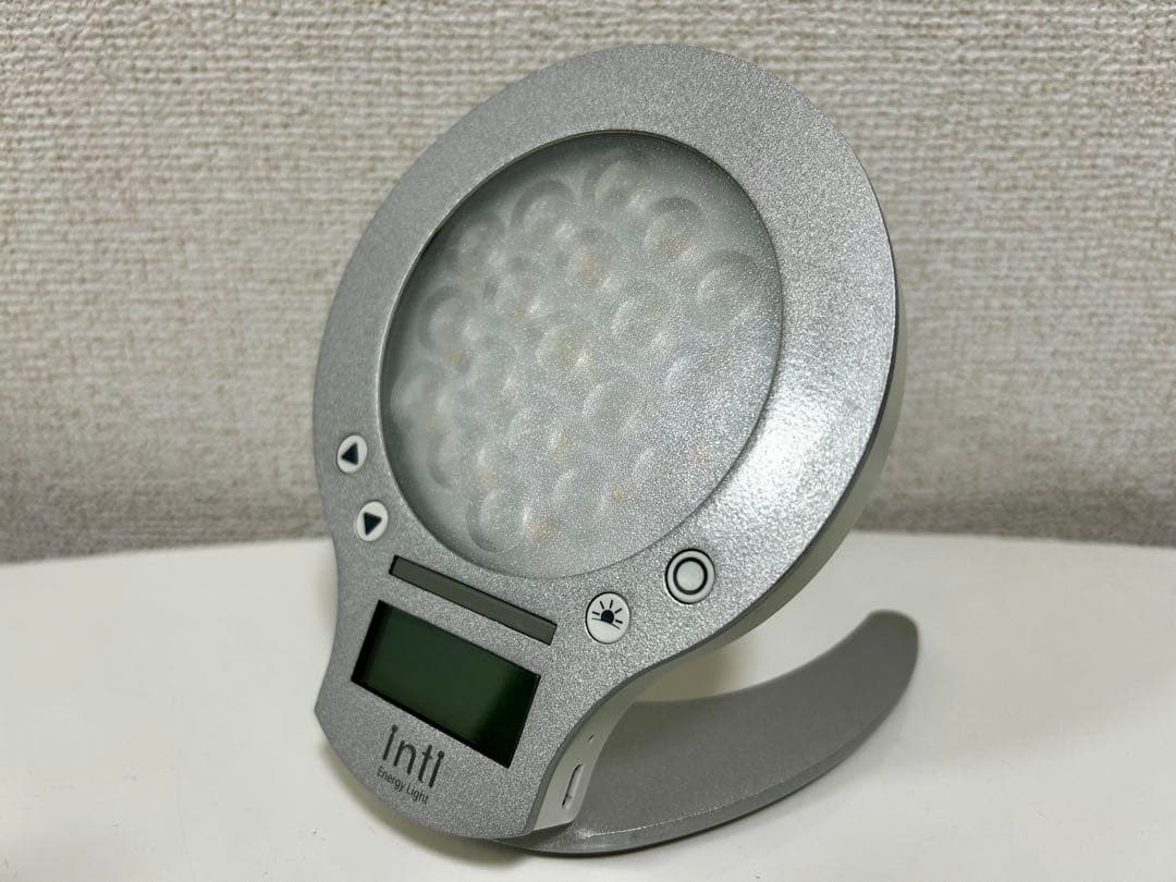 Inti4 Wake-up light 光で起きる目覚まし時計　シルバー
